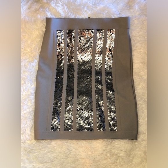 VENUS Grey and Silver Sequin Bandage Mini Skirt size XS-S NWOT - Picture 2 of 14